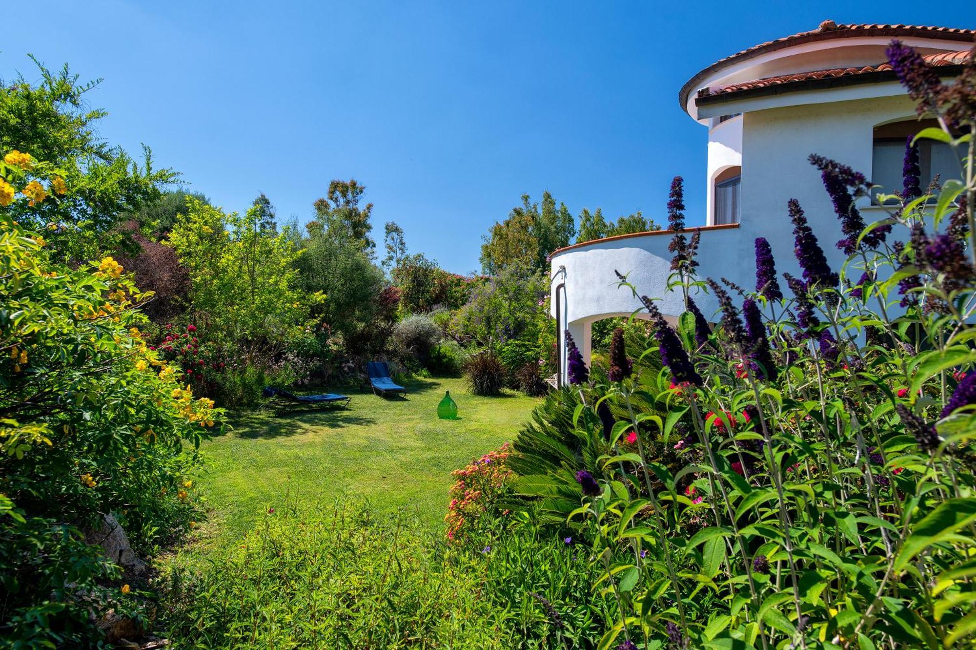 Sardinia Re - Villa Fioretta Flowers Apartments Olmedo Exterior foto