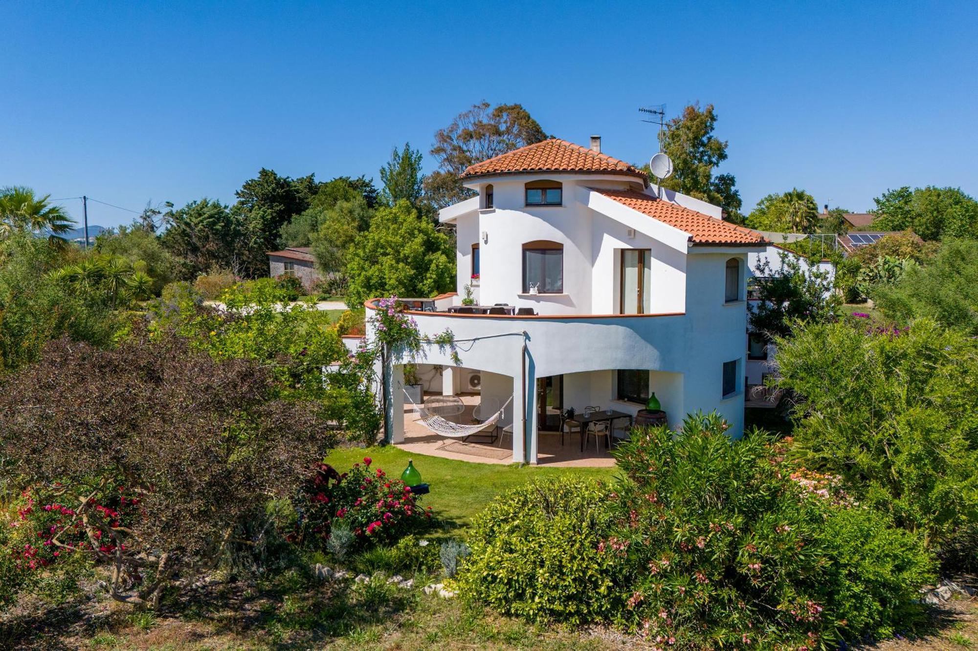 Sardinia Re - Villa Fioretta Flowers Apartments Olmedo Exterior foto